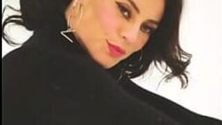 Паола Оливейра очень горячая - порно видео