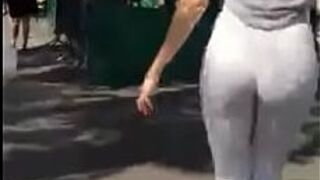 больше той худенькой девушки, идущей - порно видео