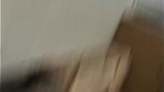 Толстая бабуля с красной задницей - порно видео